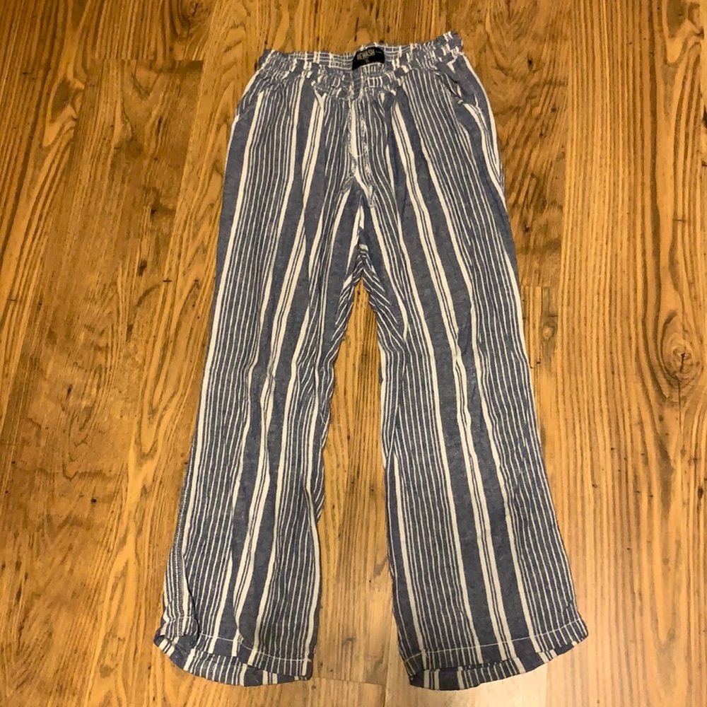Blue and white wide leg linen pants